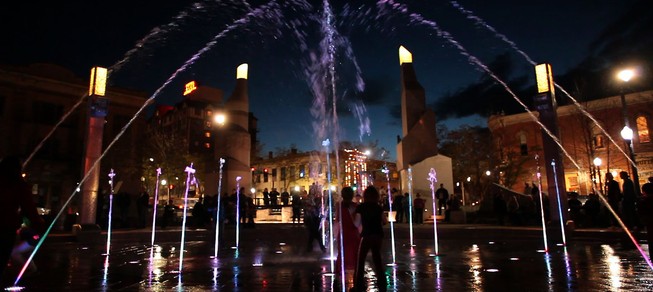 Main Street Square Fountain